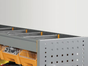 Steel or aluminium top trays with dividers
